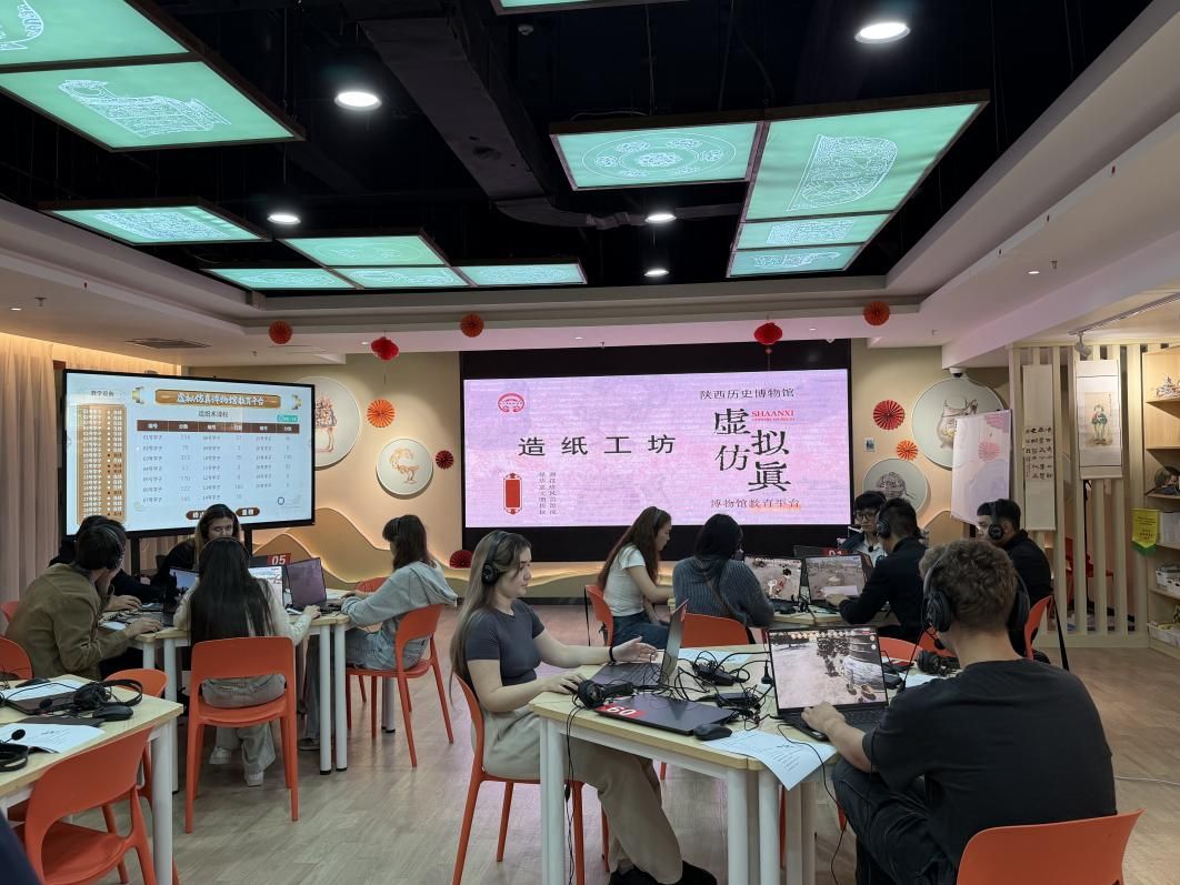 11404ed2a7eb348e3656159076affad1